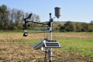Piquets connectés _ une innovation au service de l'agriculture de précision _ INRAE.jpg Piquets connectés _ une innovation au service de l'agriculture de précision _ INRAE.jpg